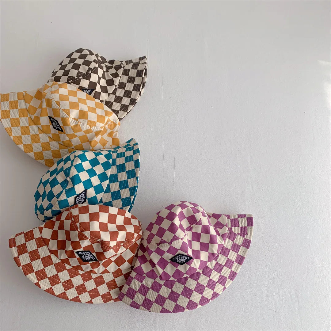 Kids Checkerboard Bucket Hat – Breathable Cotton-Blend Sun Hat for Boys & Girls Ages 4–6