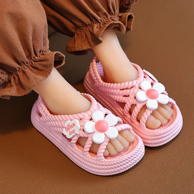 Girls' Flower Sandals – Non-Slip EVA Slip-On Beach Shoes for Kids Ages 2–8