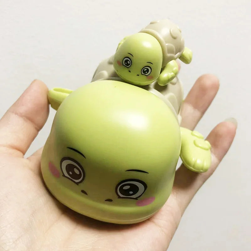 Clockwork Swimming Bath Toy for Kids