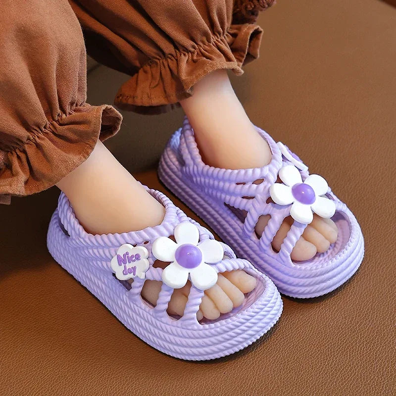 Girls' Flower Sandals – Non-Slip EVA Slip-On Beach Shoes for Kids Ages 2–8