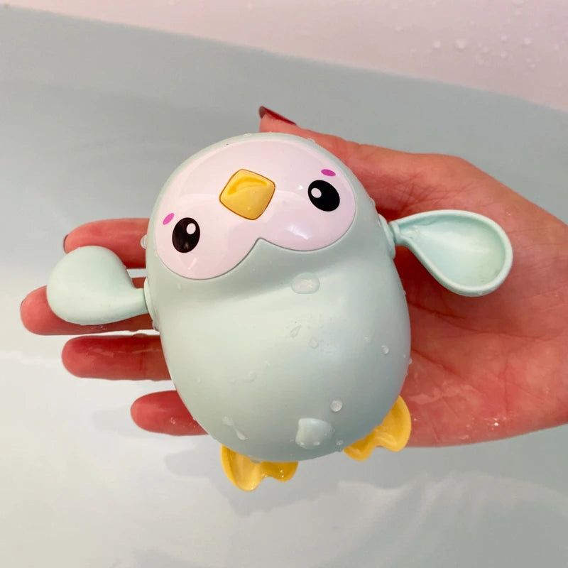 Clockwork Swimming Bath Toy for Kids